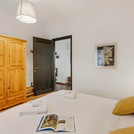 Oasi Nel Parco - Hillside Home With Shared Pool - Happy Rentals Дом отдыха *